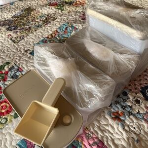 NEW Tupperware Four Shelf Smart Storage Containers Set Beige Lids Free Scoop